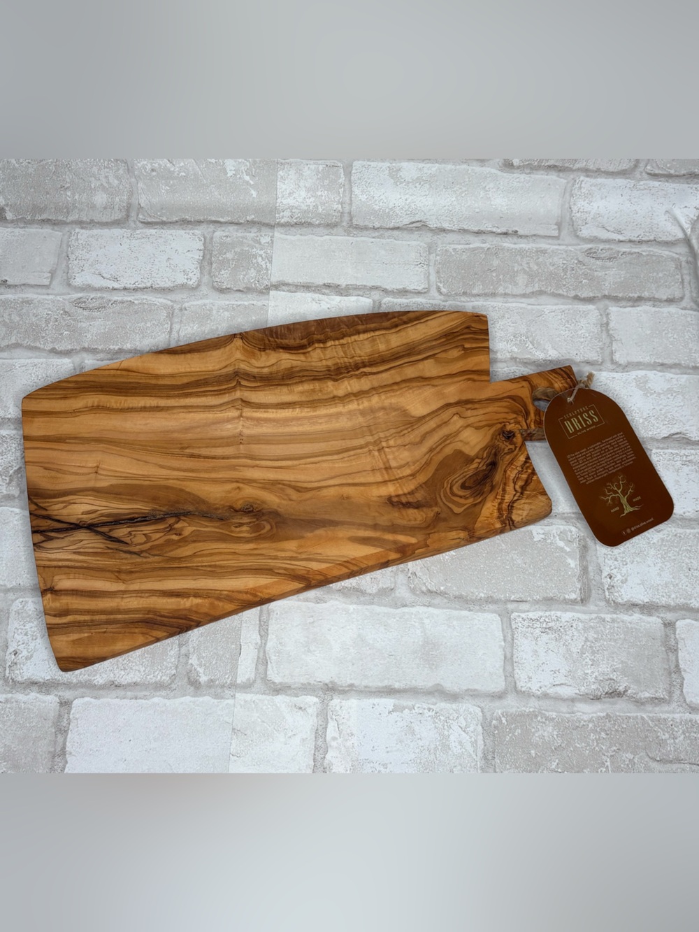 NWT Sculture DRISS Cheese Cutting Board Olive Wood